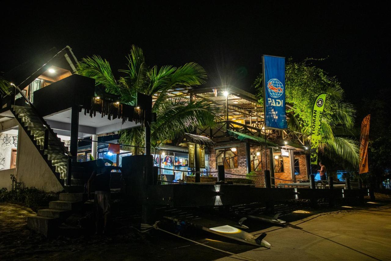 Kampong Ayer Batang مكان مبيت وإفطار تيومان كابانا المظهر الخارجي الصورة